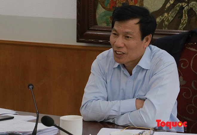 Bộ trưởng Nguyễn Ngọc Thiện phát biểu tại cuộc họp.